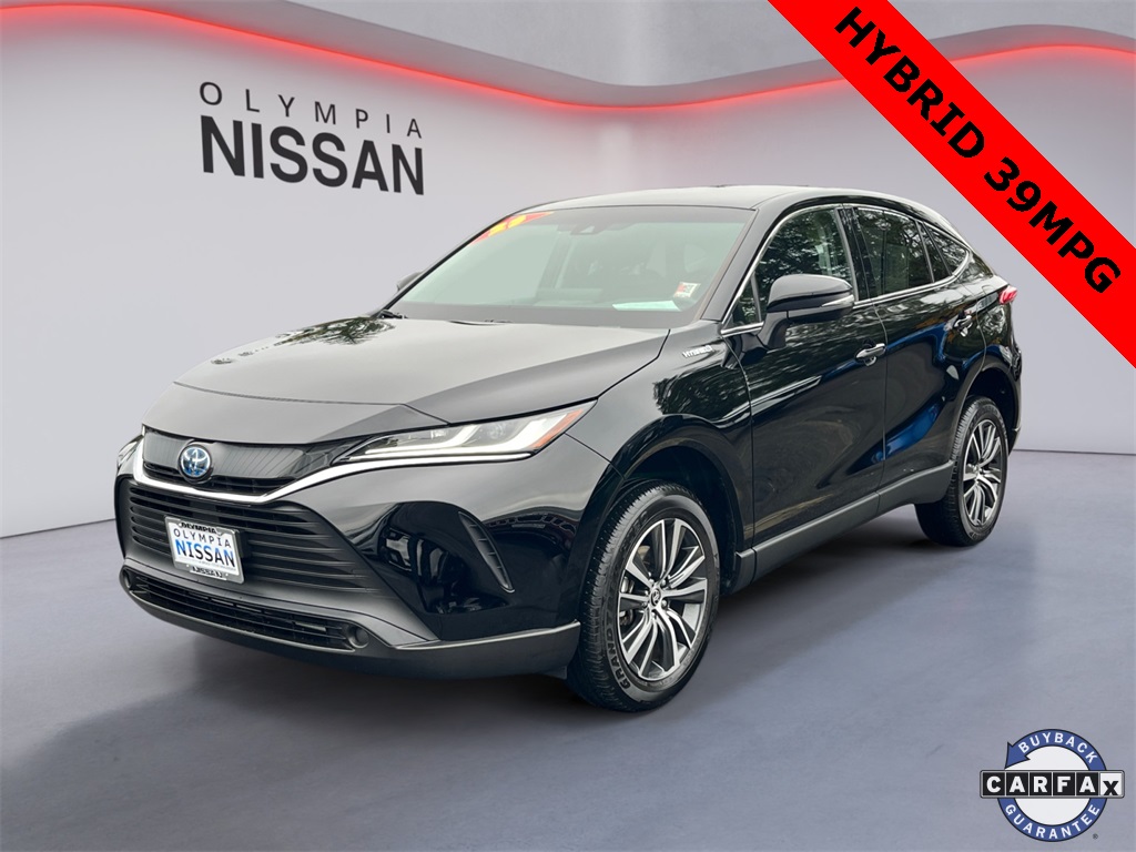 2023 Toyota Venza LE's photo