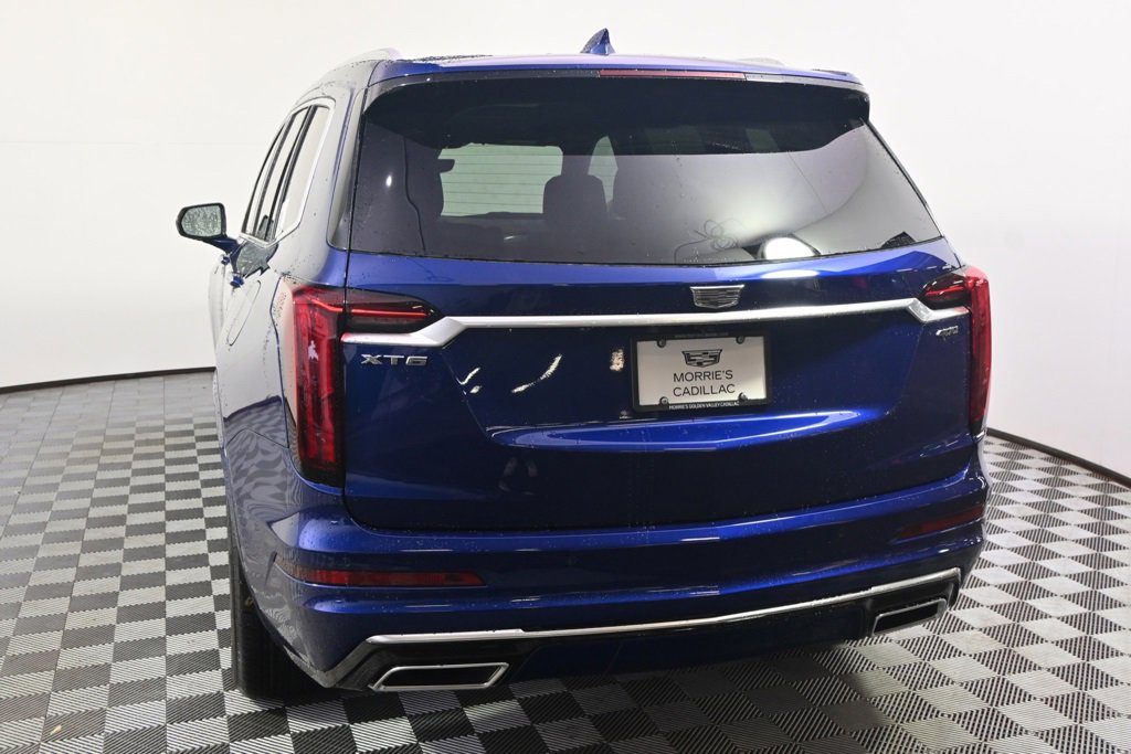 2025 Cadillac XT6 Premium Luxury photo 4