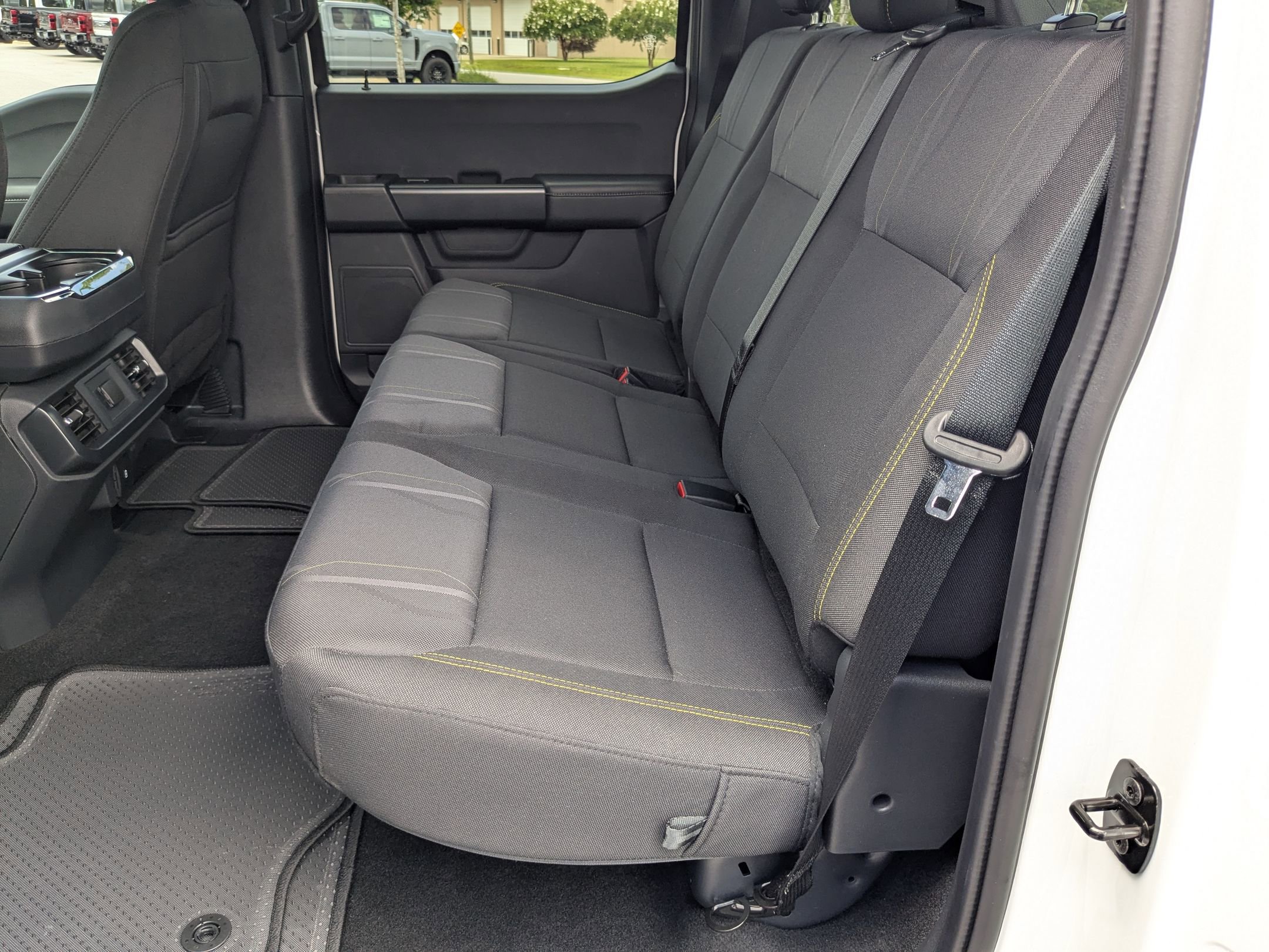 2024 Ford F-150 STX photo 30