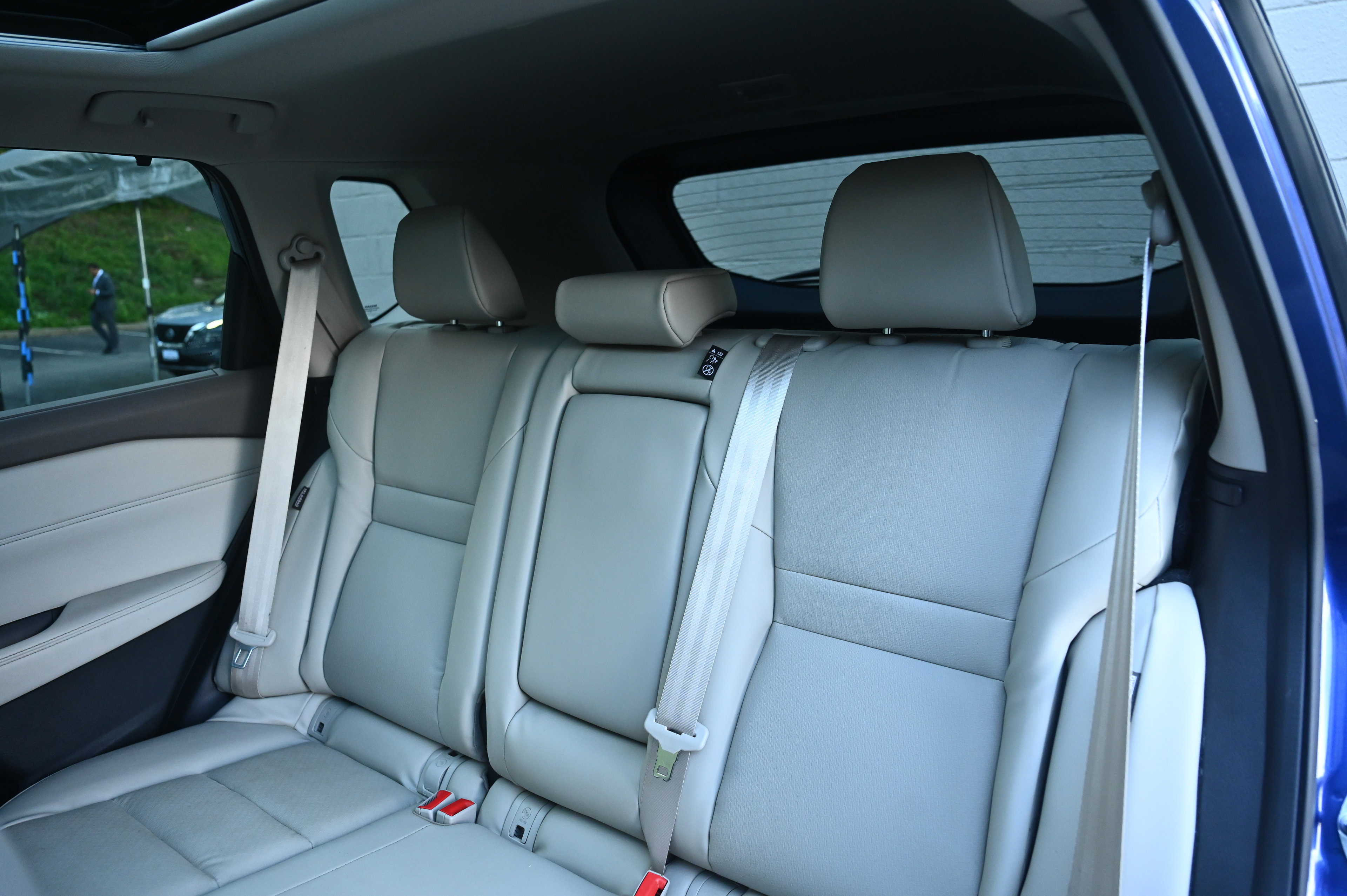 2022 Nissan Rogue SV photo 19