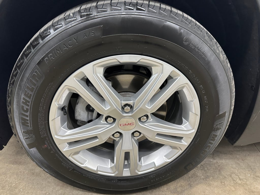 2022 Gmc Terrain SLE photo 17