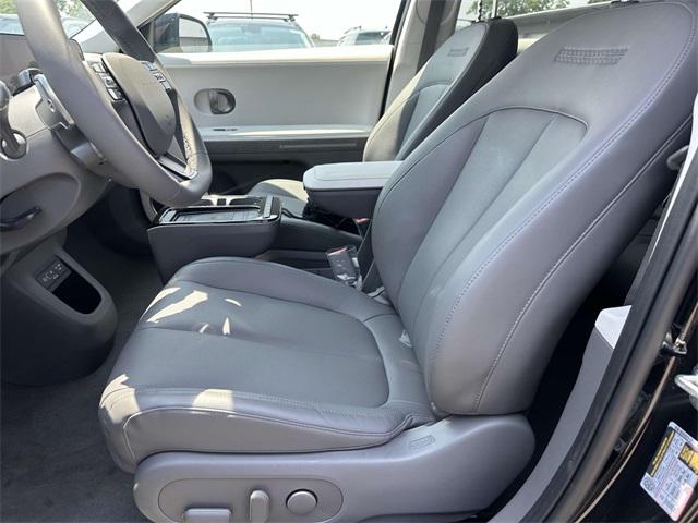 2025 Hyundai Ioniq 5 SEL photo 5