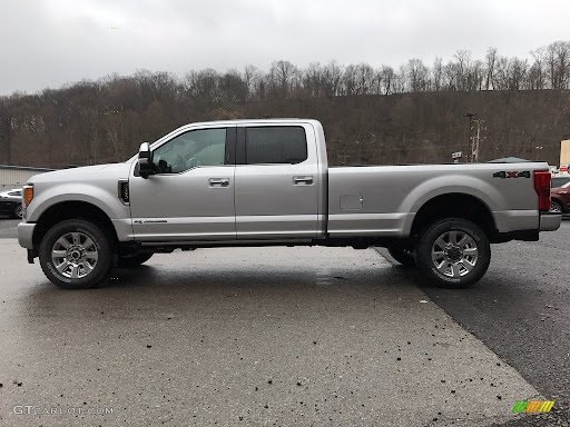 2017 Ford F-350 Super Duty Lariat's photo