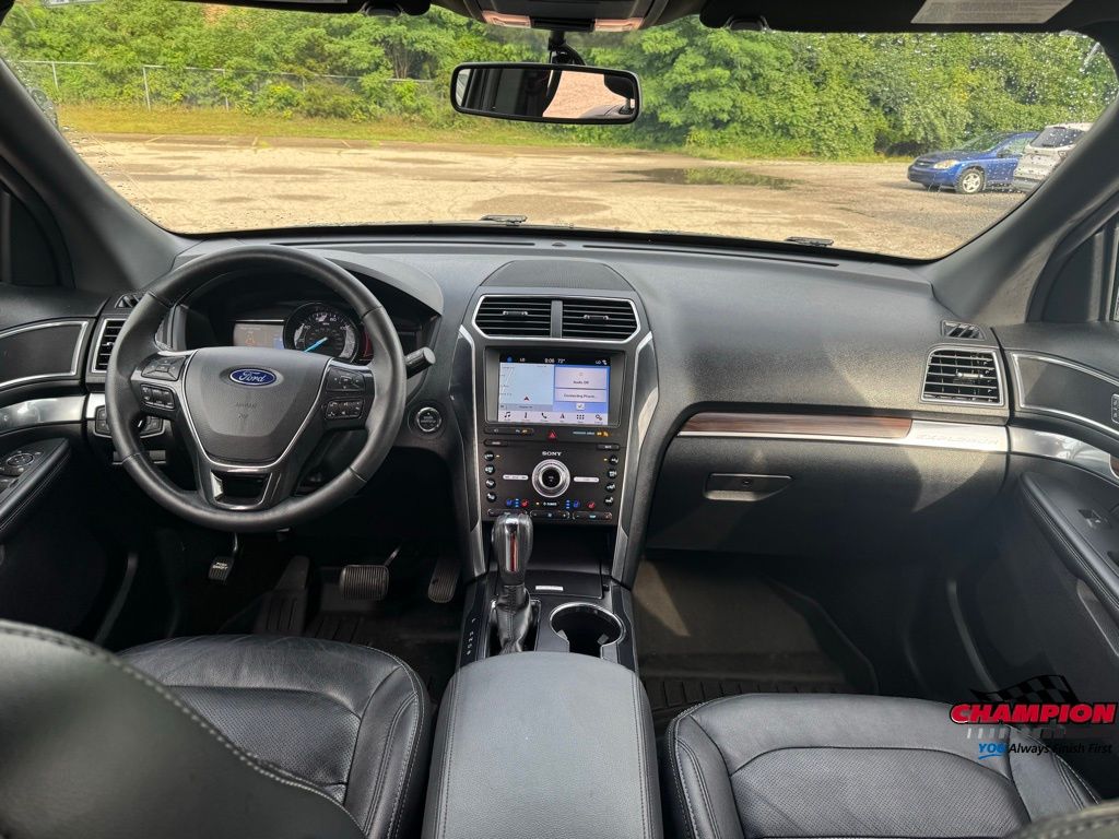 2019 Ford Explorer Limited photo 20