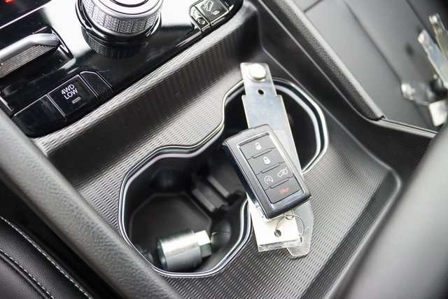2024 Jeep Cherokee Base 4xe photo 15
