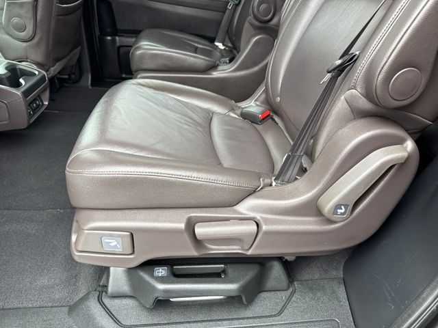 2018 Honda Odyssey EX-L photo 18