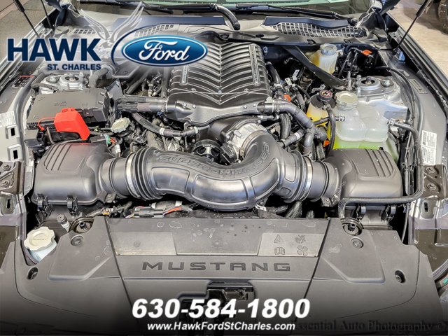 2025 FORD MUSTANG - Image 16