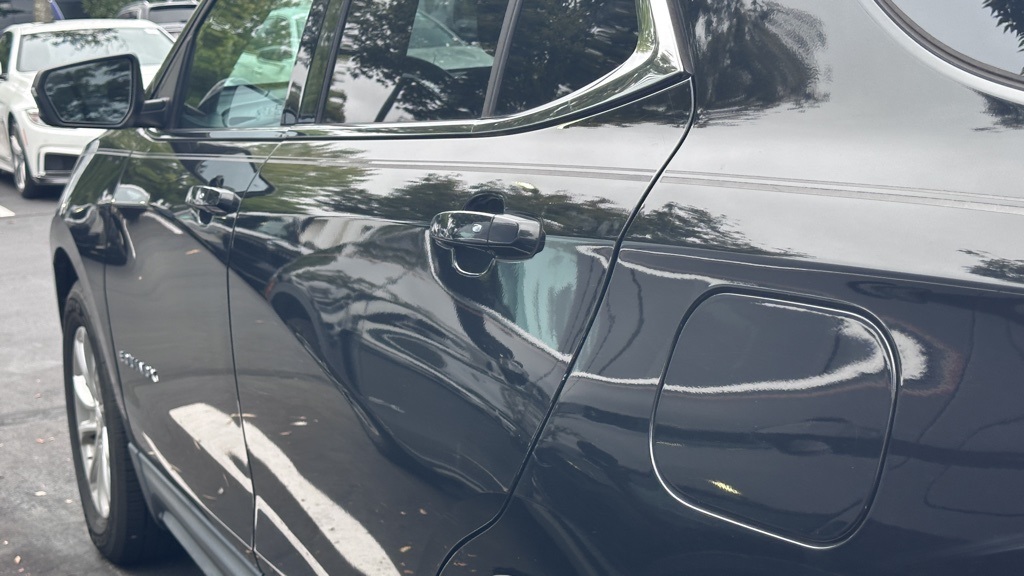 2018 Chevrolet Equinox LT photo 10