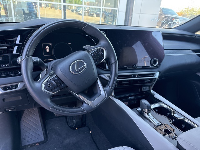 2024 Lexus RX 350 Premium photo 3