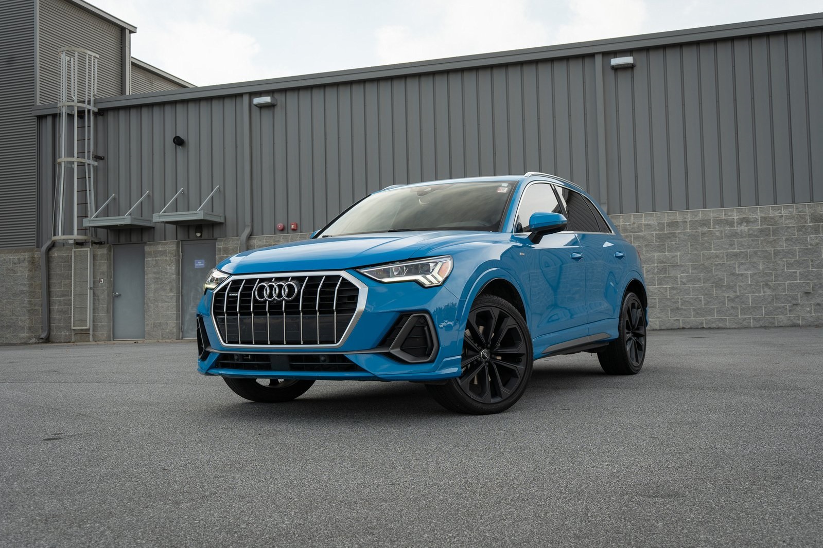 2020 Audi Q3 S Line Prestige's photo