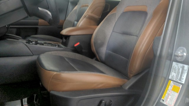 Used 2022  Ford Outer Banks image 15