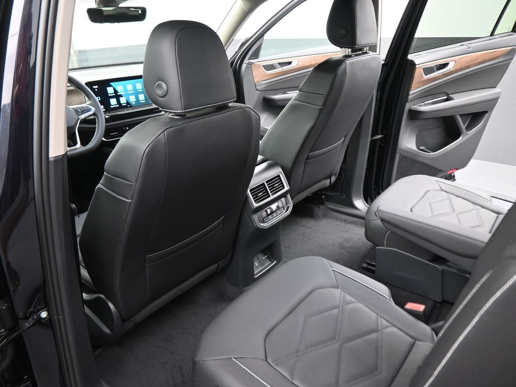 2026 Volkswagen Atlas SE Technology photo 37