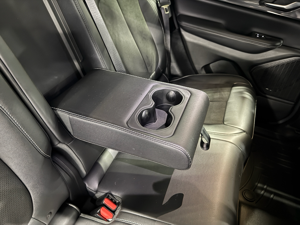 2023 Jeep Grand Cherokee Laredo Altitude photo 15