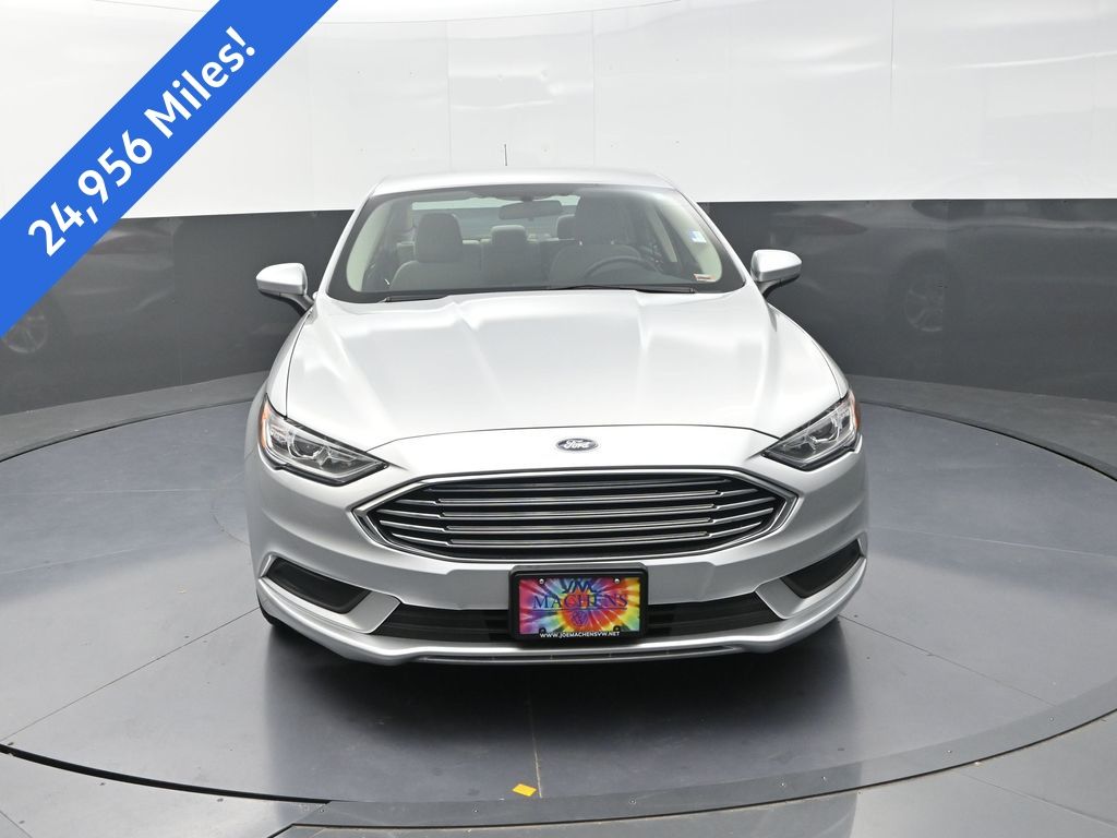 2018 Ford Fusion Hybrid S photo 2