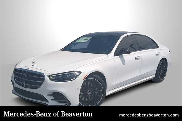 2025 Mercedes-Benz S-Class S 580e's photo