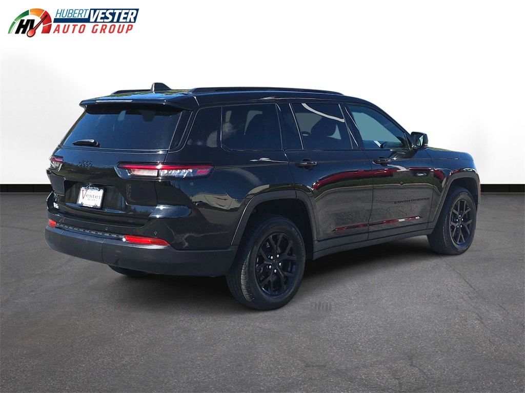 2024 Jeep Grand Cherokee Altitude photo 6