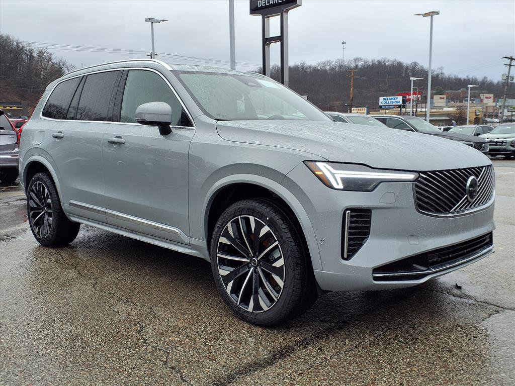 2026 Volvo XC90 Plus's photo