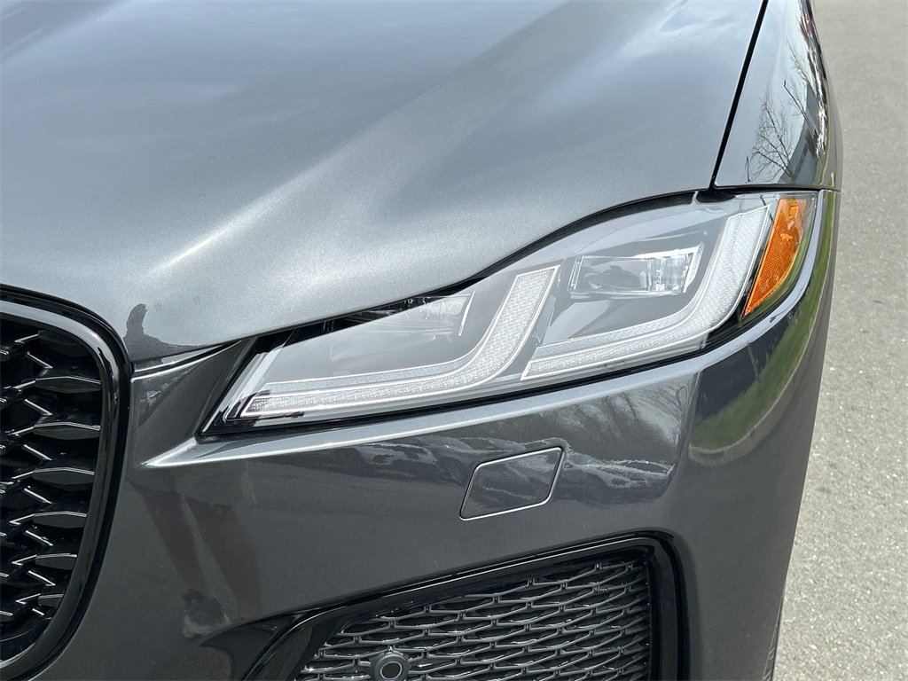 2026 Jaguar F-PACE P250 R-Dynamic S photo 7