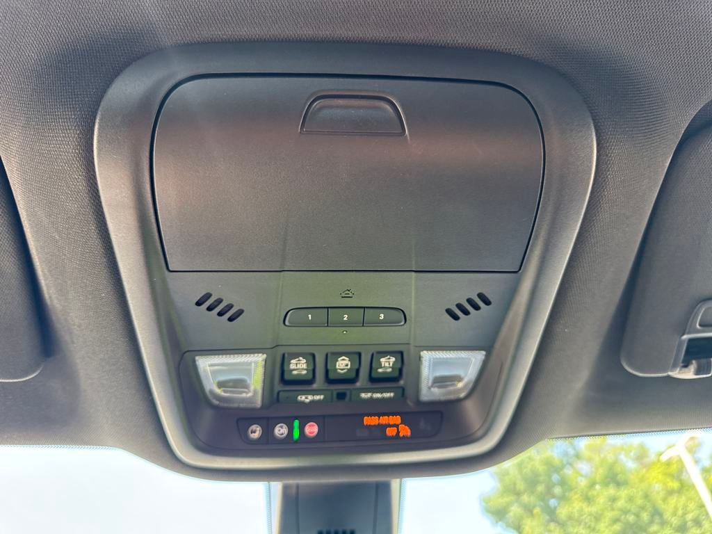 2023 Buick Enclave Premium photo 21