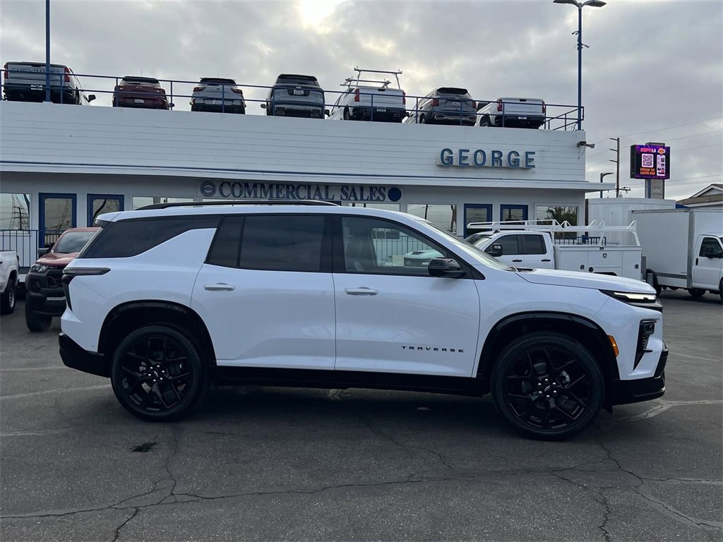 2026 Chevrolet Traverse RS photo 32
