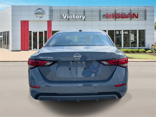 2025 Nissan Sentra SV photo 4