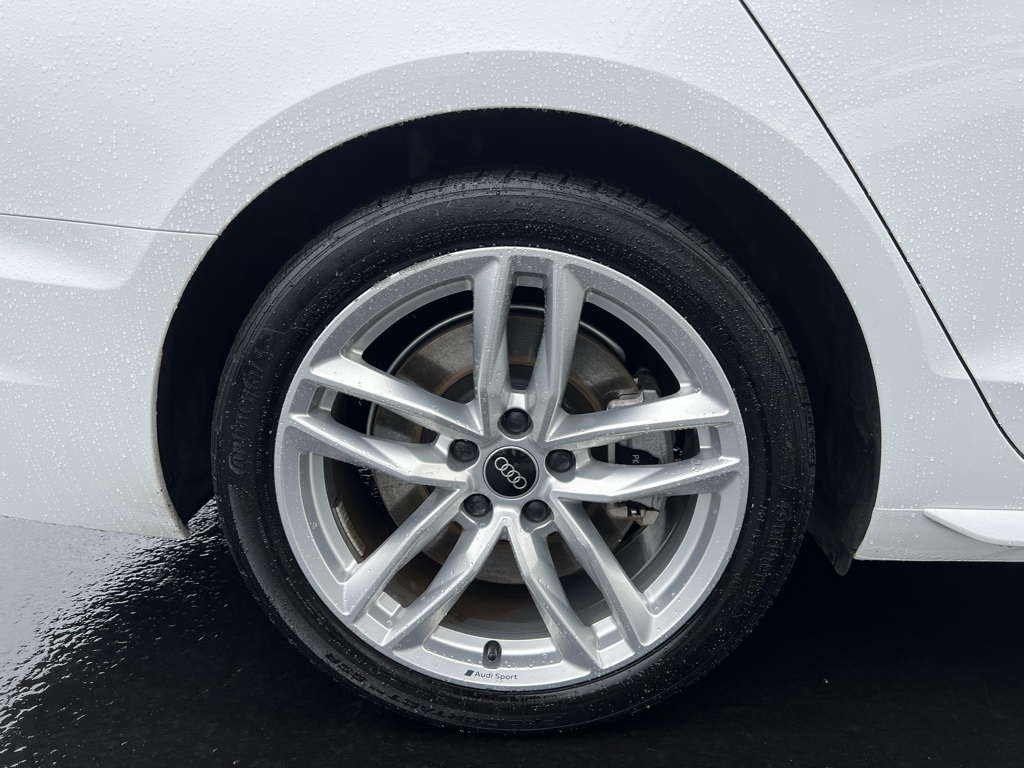 2023 Audi A4 45 S line Premium Plus Quattro photo 6
