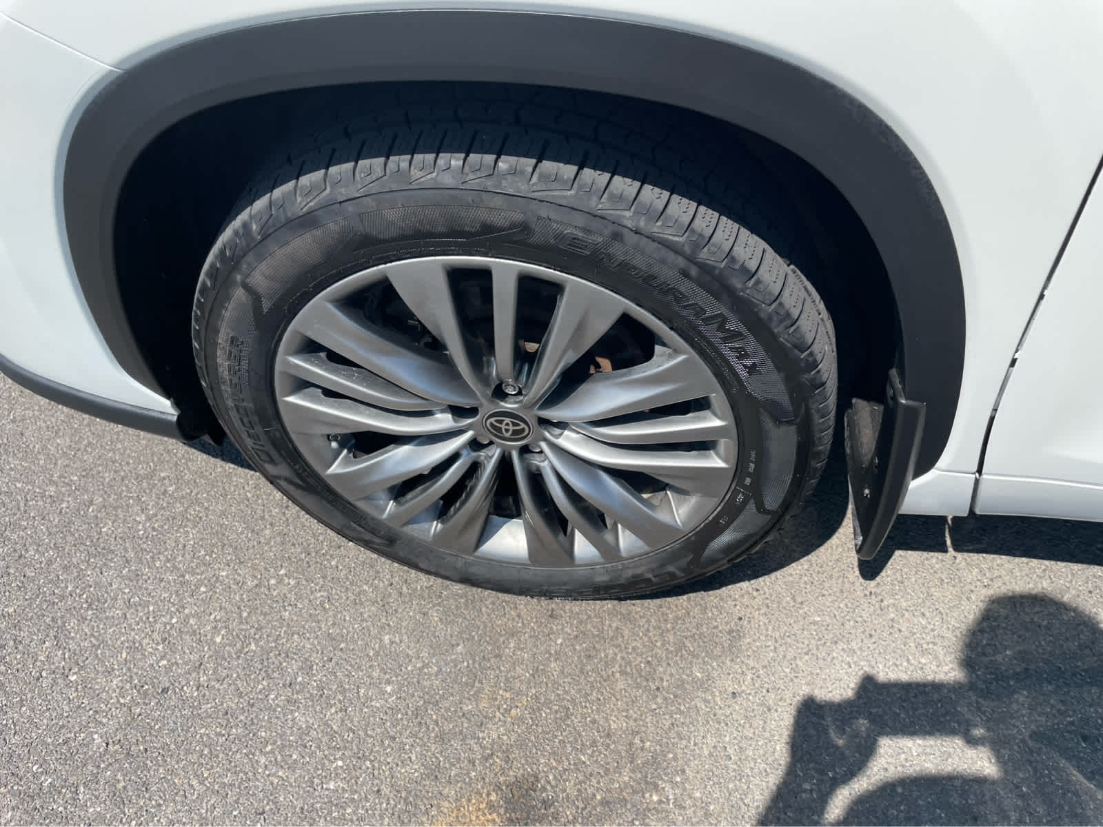 2021 Toyota Highlander Platinum photo 8