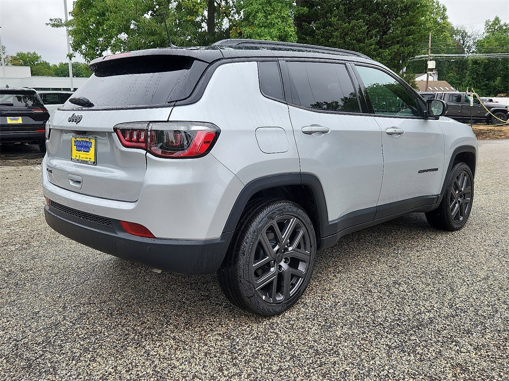 2025 Jeep Compass Limited photo 2