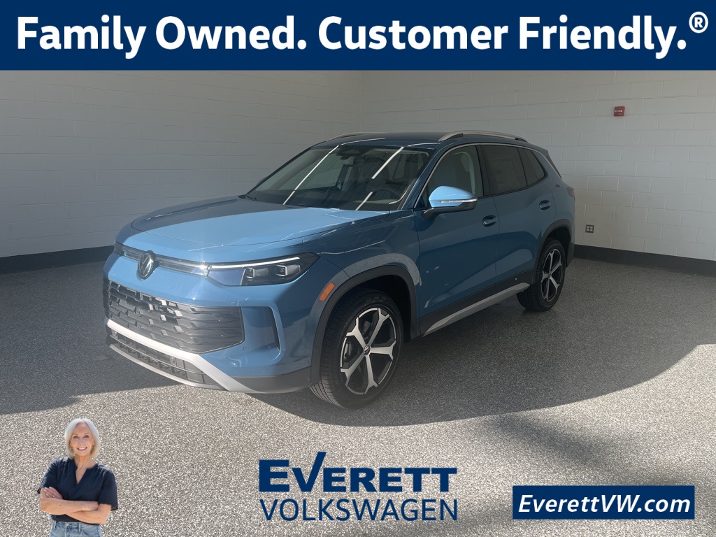 2026 Volkswagen Tiguan SE's photo