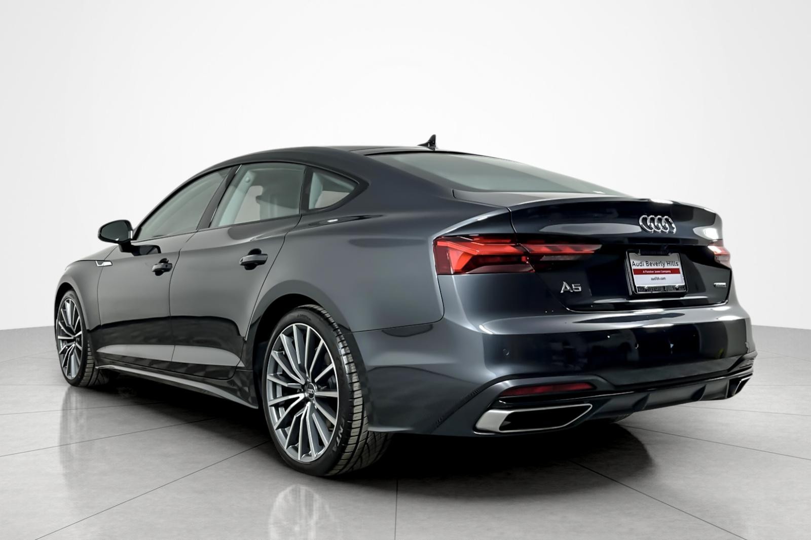 2024 Audi A5 Premium Plus 40 TFSI Quattro photo 3