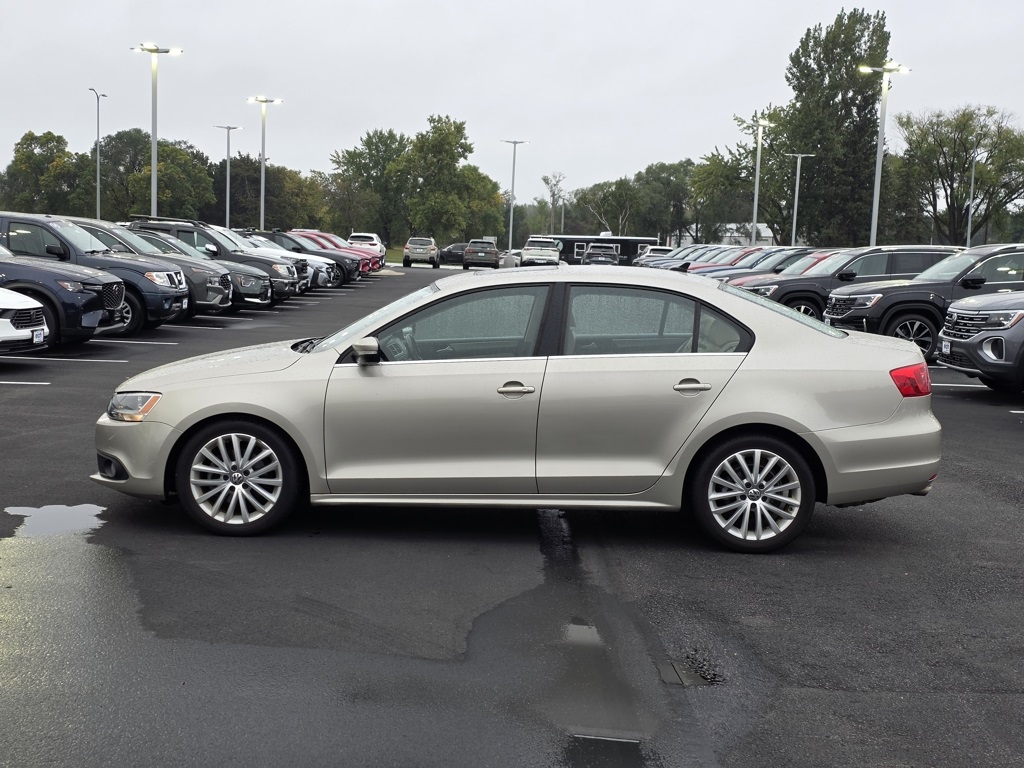 Used 2014 Volkswagen Jetta TDI with VIN 3VW3L7AJ4EM313333 for sale in St. Cloud, Minnesota