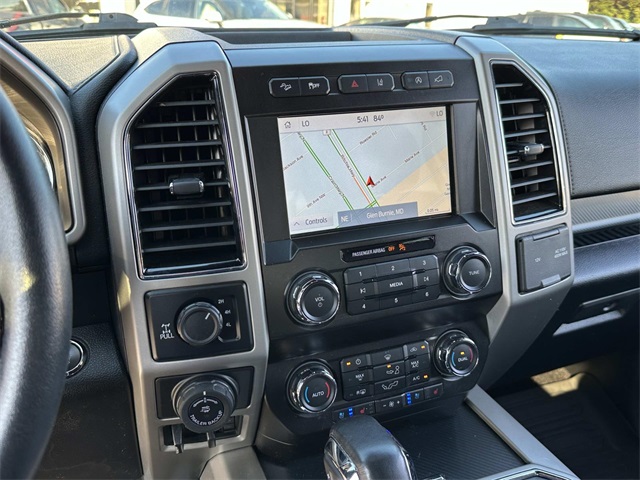 2020 Ford F-150 Lariat photo 17