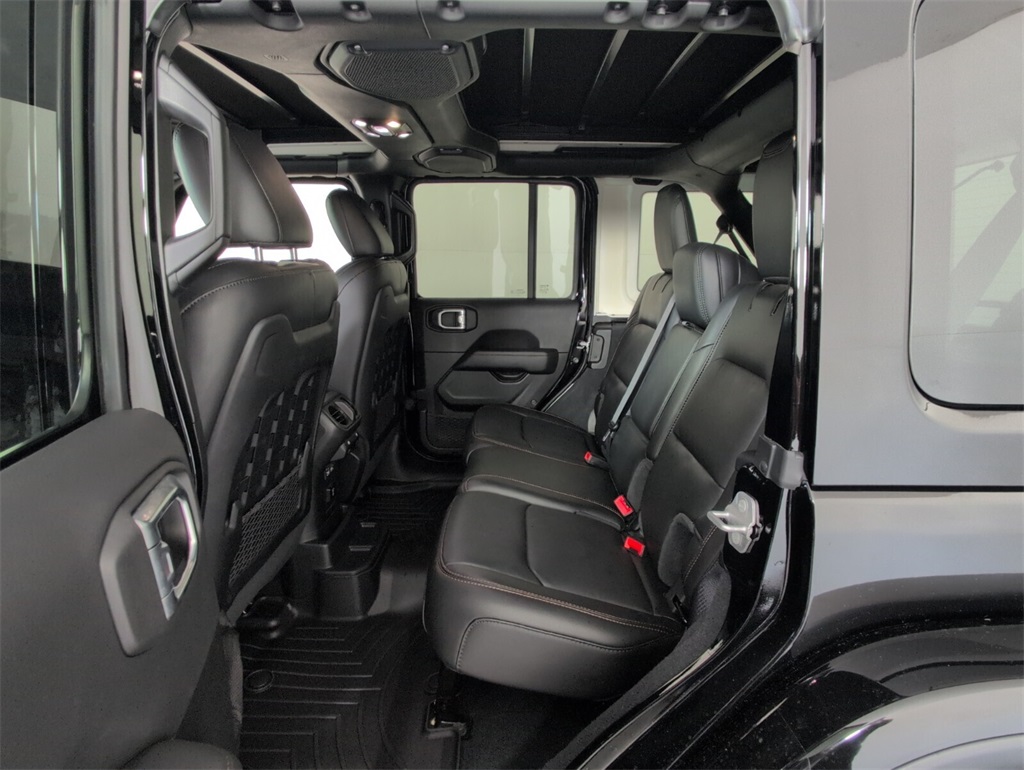 2022 Jeep Wrangler Unlimited Rubicon 392 photo 7
