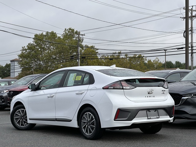 2021 Hyundai Ioniq Electric SE photo 3
