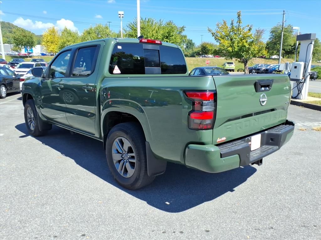 2025 Nissan Frontier SV photo 5