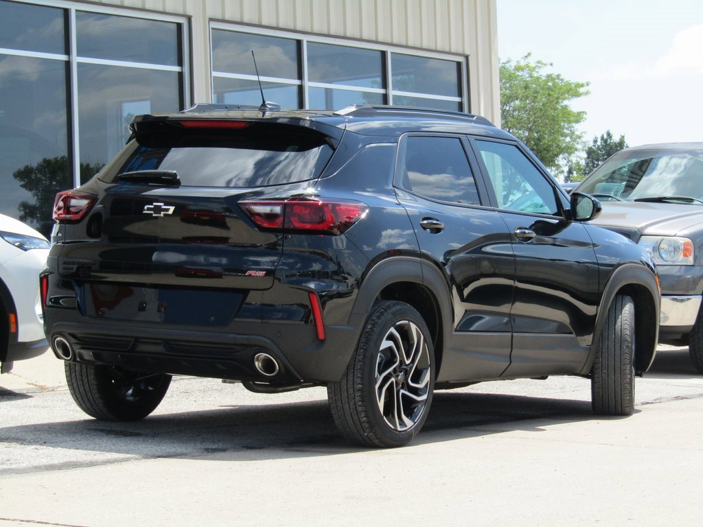 2026 Chevrolet Trailblazer RS photo 3