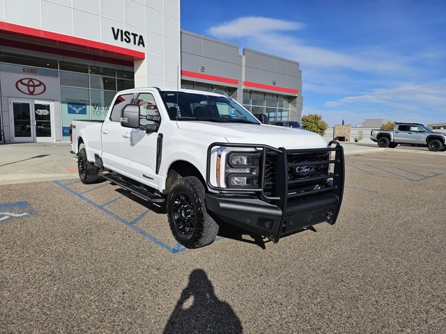 2023 Ford F-350 photo 3