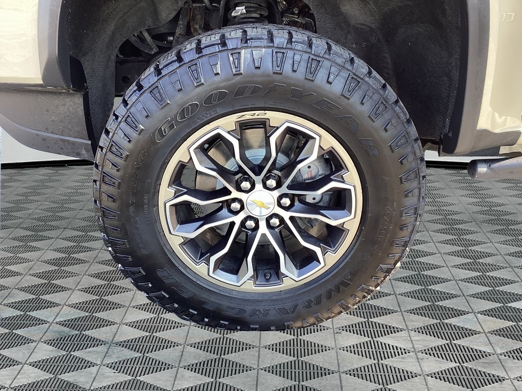 2022 Chevrolet Colorado ZR2 photo 11