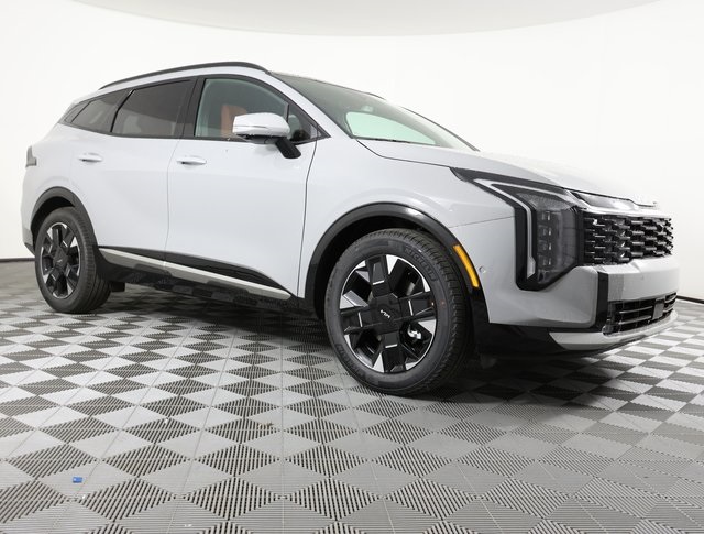 2026 Kia Sportage photo 3