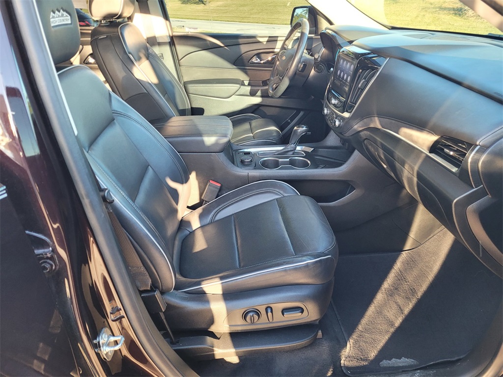 2020 Chevrolet Traverse High Country photo 17