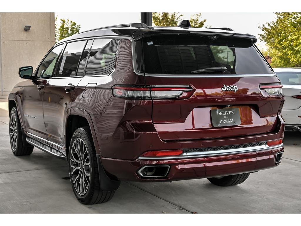2022 Jeep Grand Cherokee L Summit photo 6