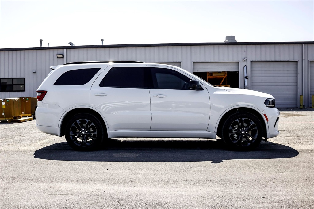 2025 Dodge Durango GT photo 3