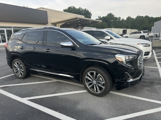 2018 Gmc Terrain Denali photo 2