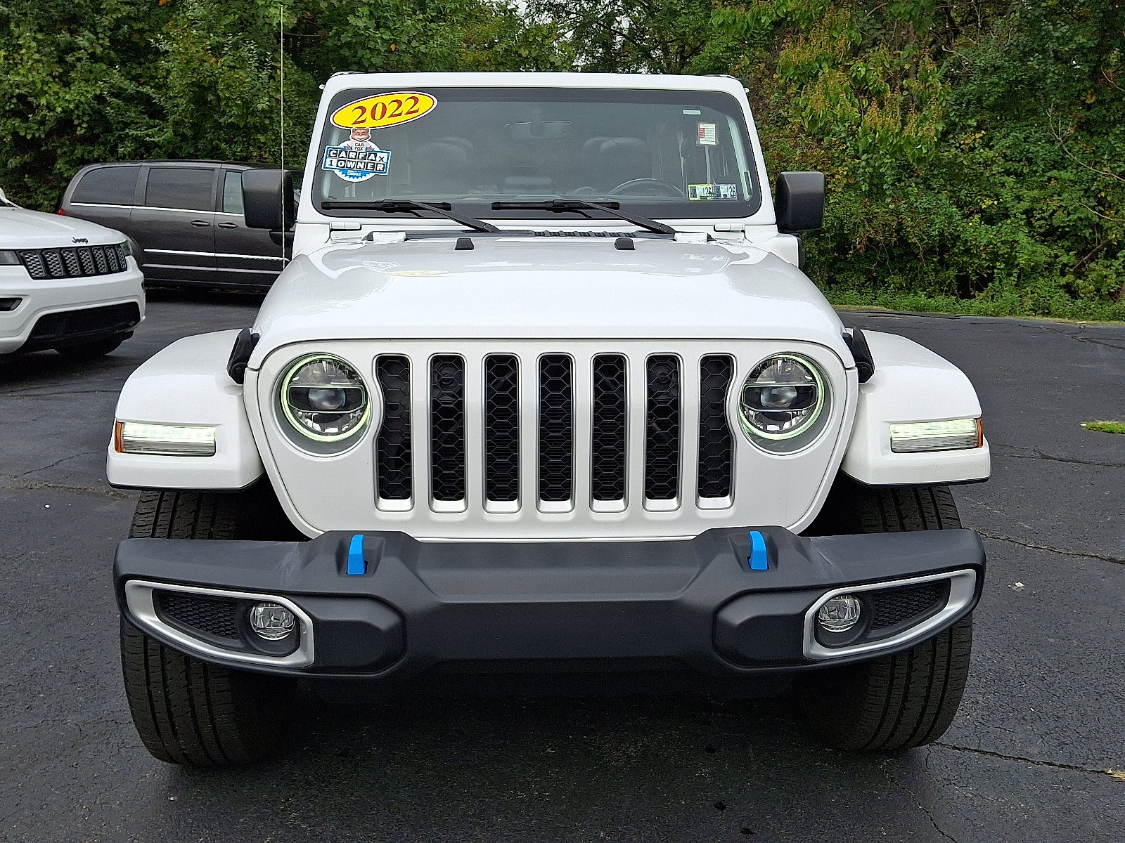 2022 Jeep Wrangler 4xe Unlimited Sahara photo 2