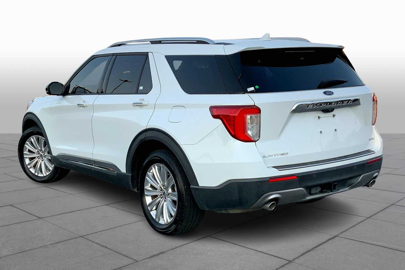 2020 Ford Explorer Limited photo 11
