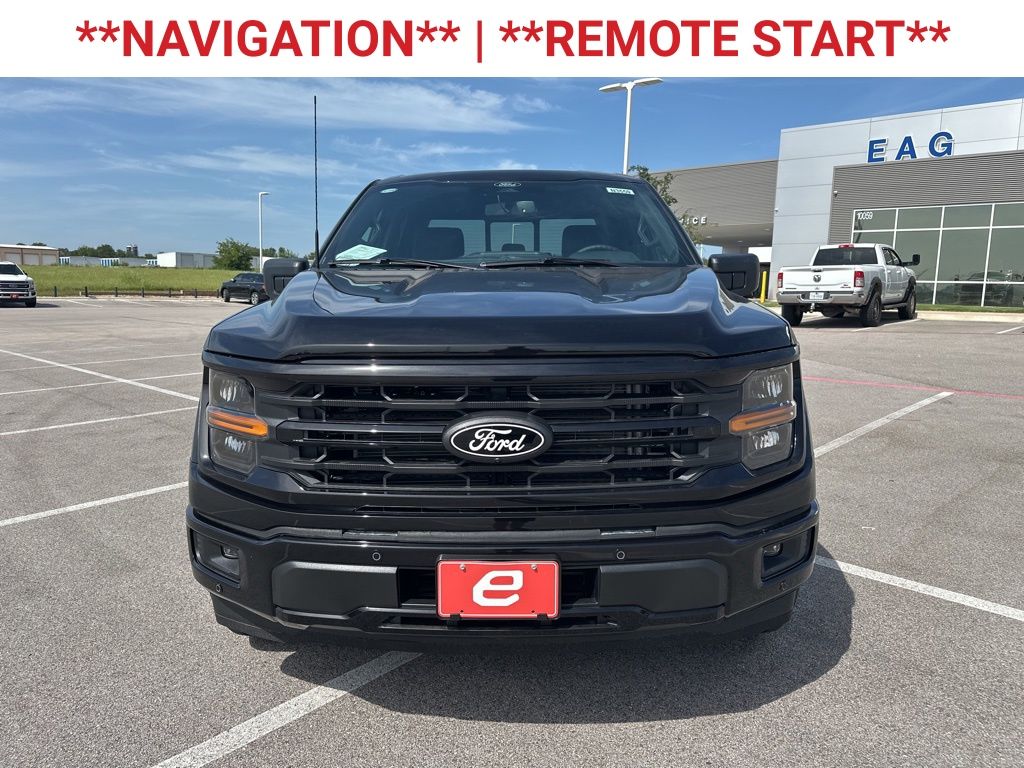 2025 Ford F-150 XLT photo 2