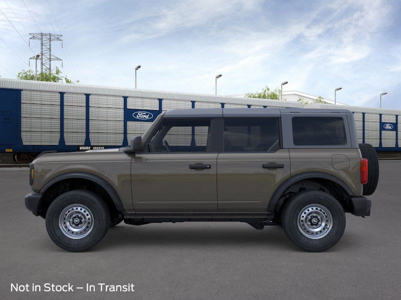 2025 Ford Bronco Base photo 2
