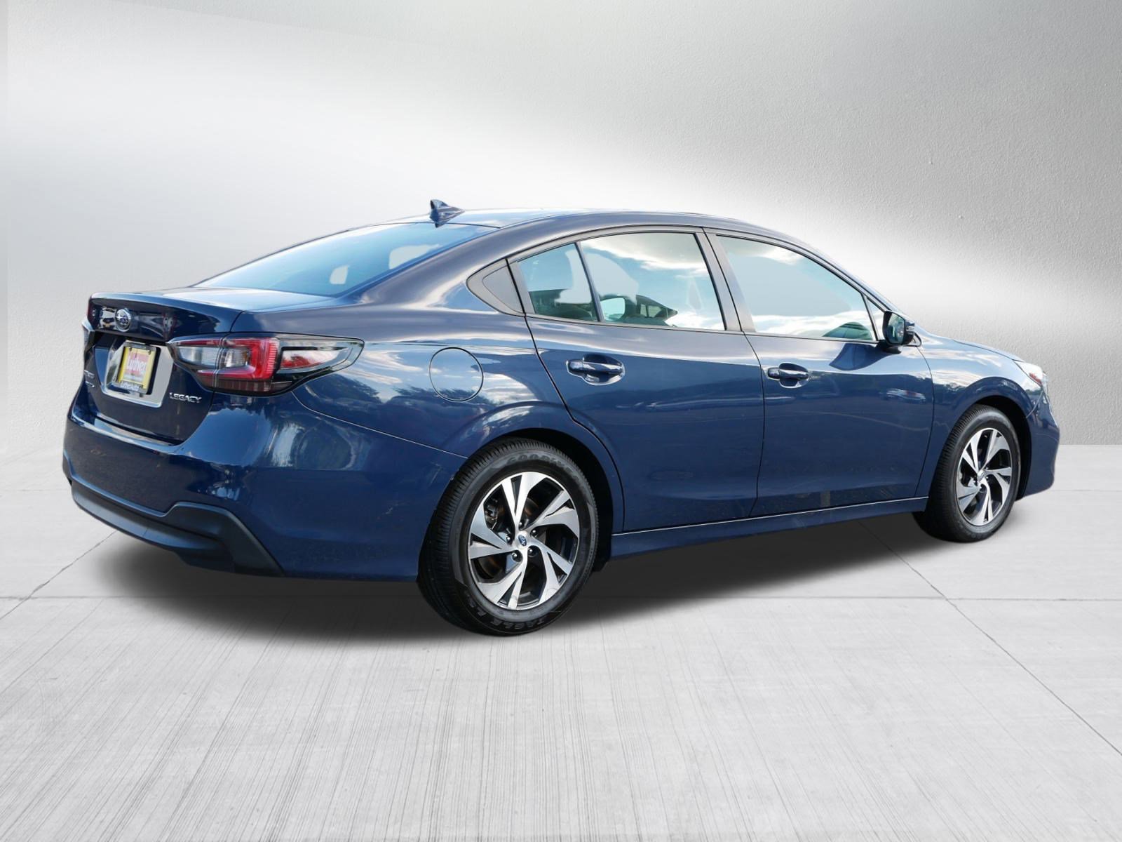 2023 Subaru Legacy Premium photo 7