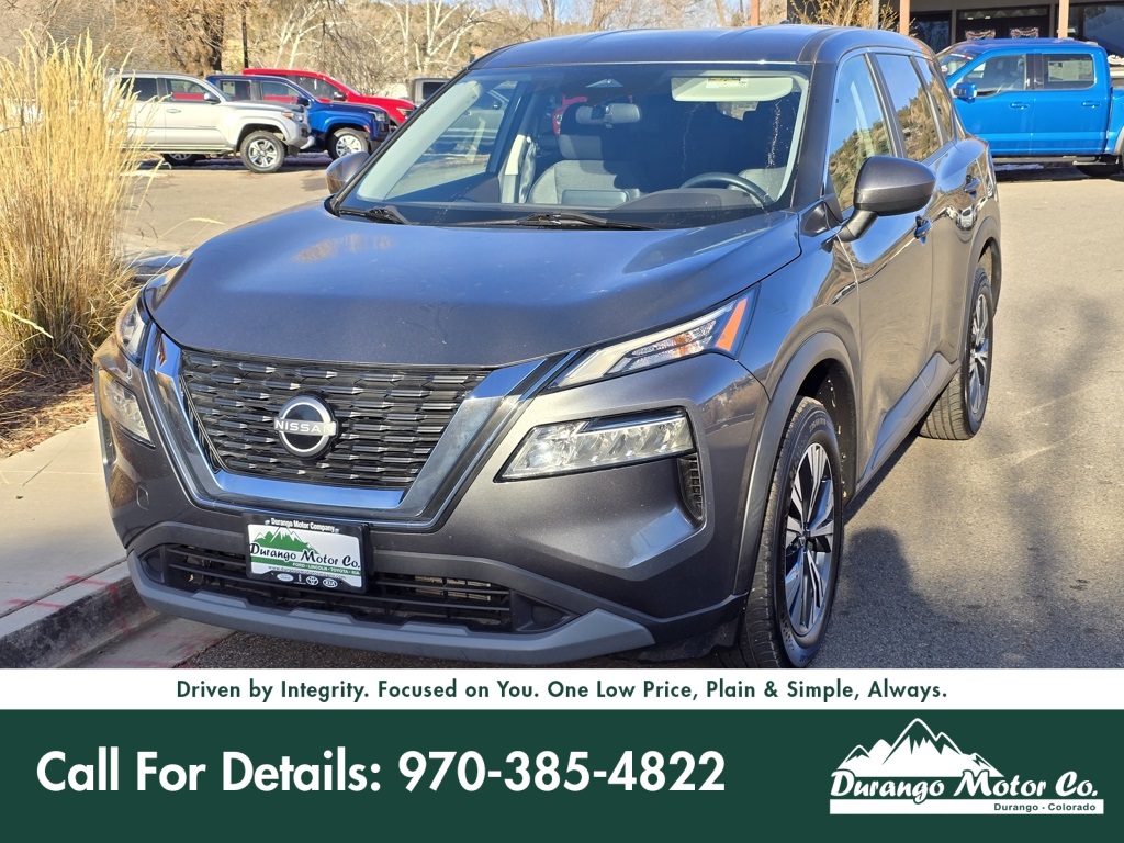 2023 Nissan Rogue SV's photo