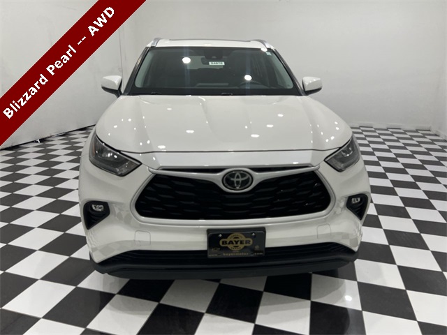 2020 Toyota Highlander XLE photo 8